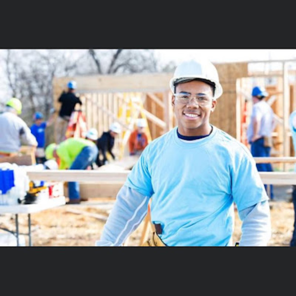 Meet your Posher, Derrick